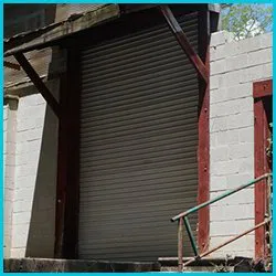Capitol Garage Door Service San Antonio, TX 210-245-6391 - side-commercial-garage-doors